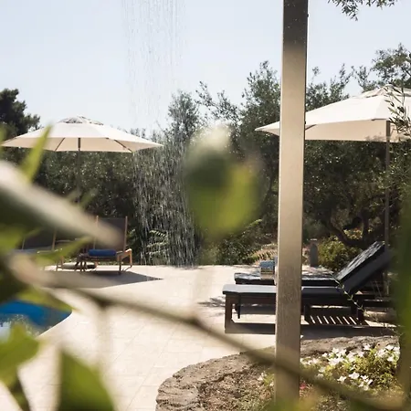 Sea View Maisonette *